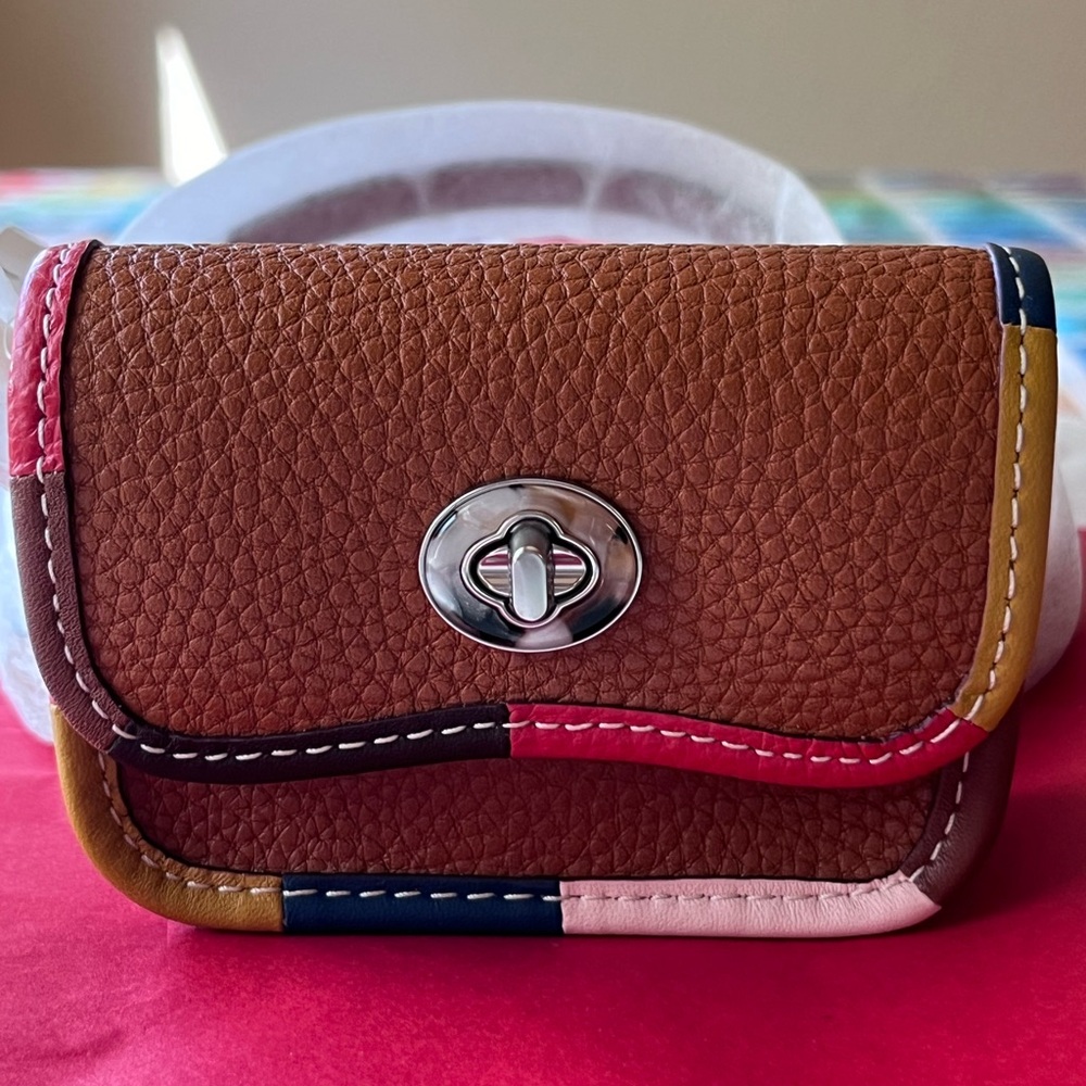 🦁 COACH COACHTOPIA WAVY WALLET WITH  COLORFUL BINDING IN UPCRAFTED LEATHER 🦁 - Picture 8 of 16